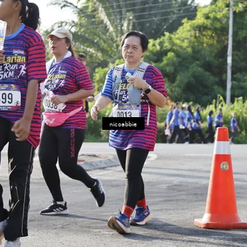 Runner Photo 8054031