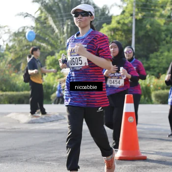 Runner Photo 8054041