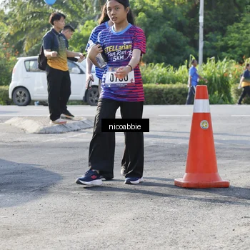 Runner Photo 8054056