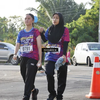 Runner Photo 8054059
