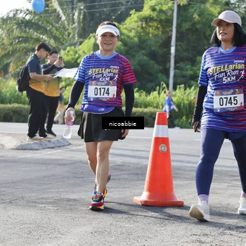 Runner Photo 8054065