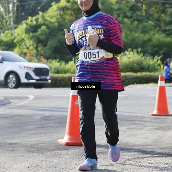 Runner Photo 8054083