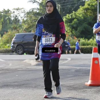 Runner Photo 8054105