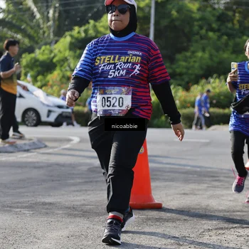 Runner Photo 8054143