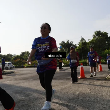 Runner Photo 8054201