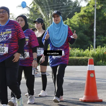 Runner Photo 8054217