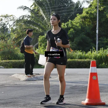Runner Photo 8054243
