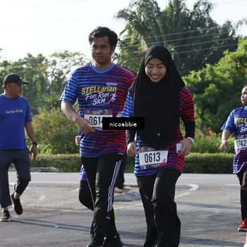 Runner Photo 8054295