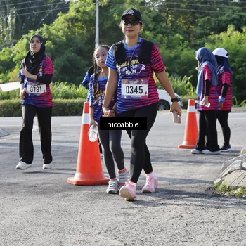 Runner Photo 8054373