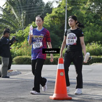 Runner Photo 8054400