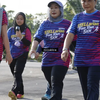 Runner Photo 8054444