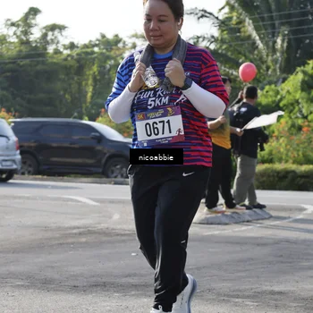 Runner Photo 8054492