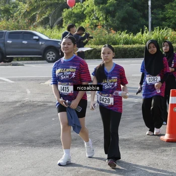 Runner Photo 8054495