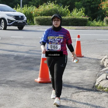 Runner Photo 8054590