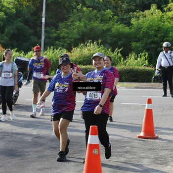 Runner Photo 8054654