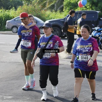 Runner Photo 8054656