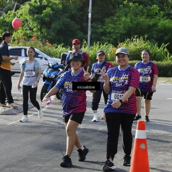 Runner Photo 8054657