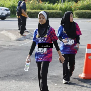 Runner Photo 8054675