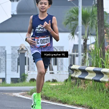 Runner Photo 8054733
