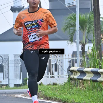 Runner Photo 8054759