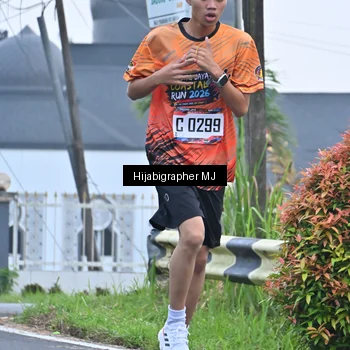 Runner Photo 8054787
