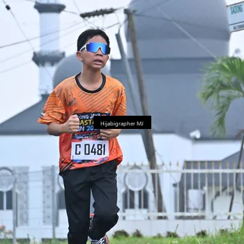 Runner Photo 8054843