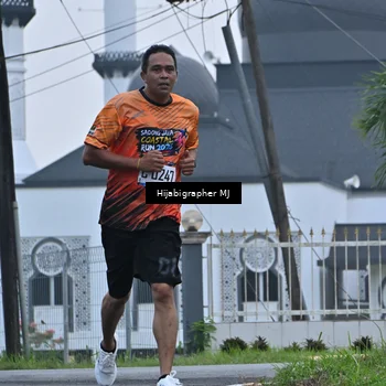 Runner Photo 8054862