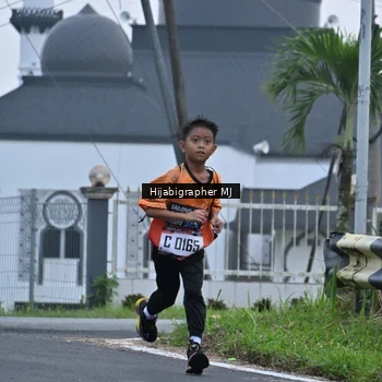 Runner Photo 8054870