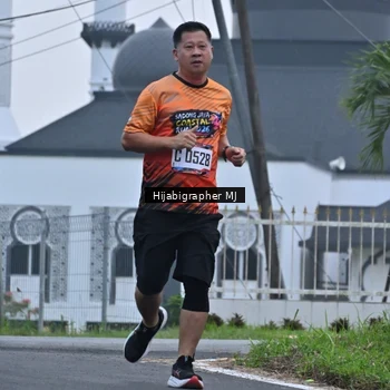 Runner Photo 8054882