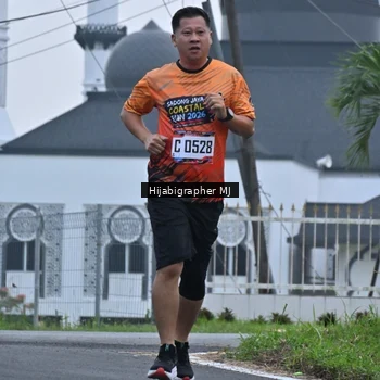 Runner Photo 8054883