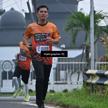 Runner Photo 8054893
