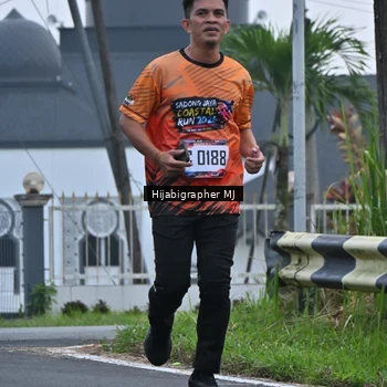 Runner Photo 8054900