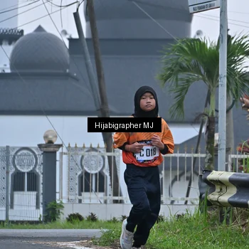 Runner Photo 8054901