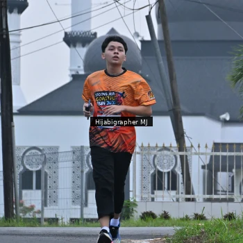 Runner Photo 8054913