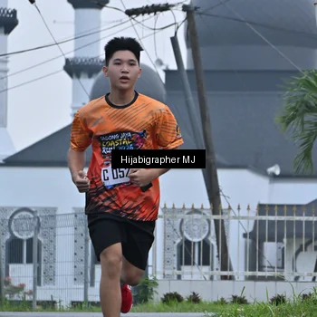 Runner Photo 8054918
