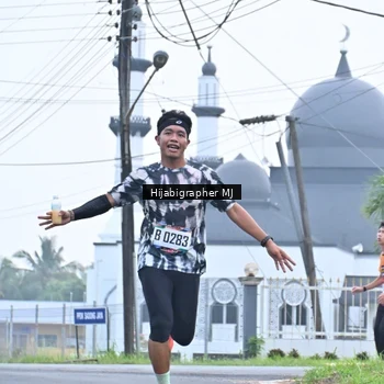 Runner Photo 8054983