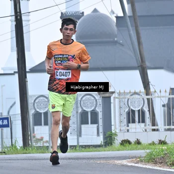 Runner Photo 8055007