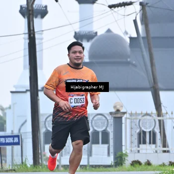 Runner Photo 8055016