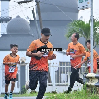 Runner Photo 8055026
