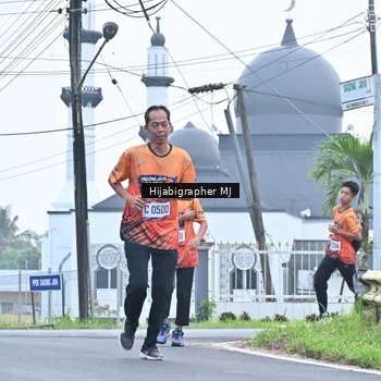 Runner Photo 8055034