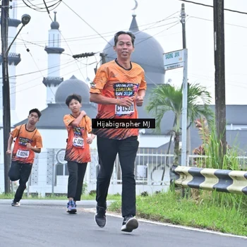 Runner Photo 8055042