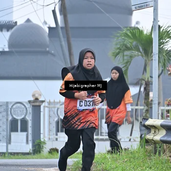 Runner Photo 8055055