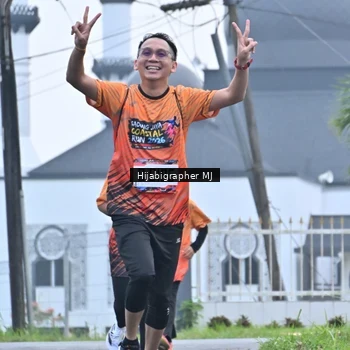 Runner Photo 8055074
