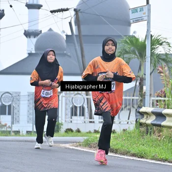 Runner Photo 8055080