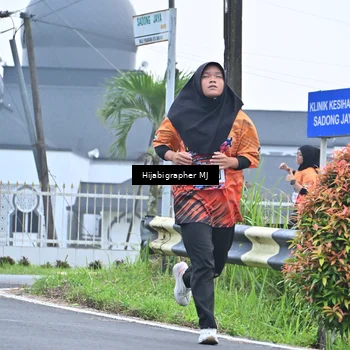 Runner Photo 8055086