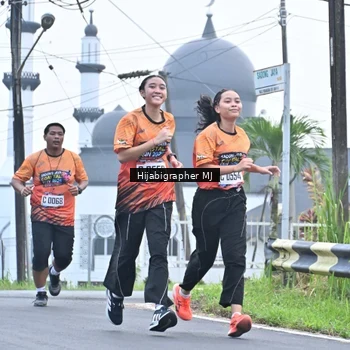 Runner Photo 8055103
