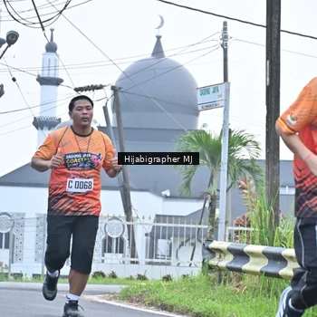Runner Photo 8055104
