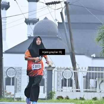 Runner Photo 8055111