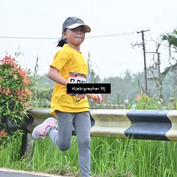 Runner Photo 8055154