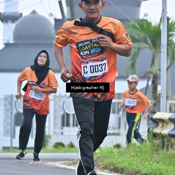 Runner Photo 8055191
